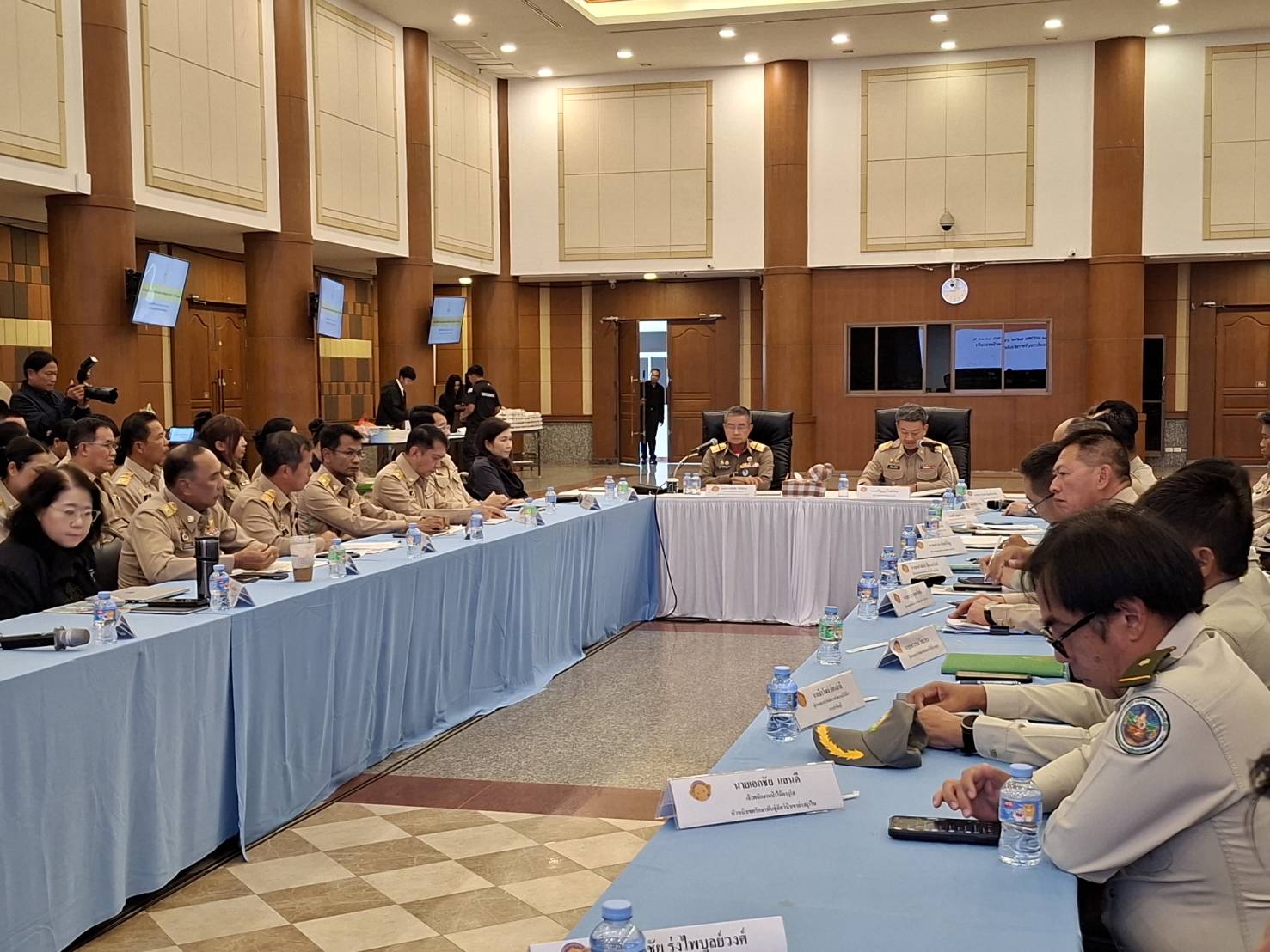 title - ผู้ตรวจราชการ ส.ป.ก. ร่วมการประชุมสื่อสารการดำเนินงานโครงการพัชรสุธาคชานุรักษ์ ประจำปี 2569 และประชุมตรวจราชการและติดตามความก้าวหน้าผลการดำเนินงานตามแผนการตรวจราชการของผู้ตรวจราชการสำนักงานการปฏิรูปที่ดินเพื่อเกษตรกรรม ประจำปีงบประมาณ พ.ศ. 2569 รอบที่ 1 เขตตรวจราชการที่ 9 จังหวัดสระแก้ว